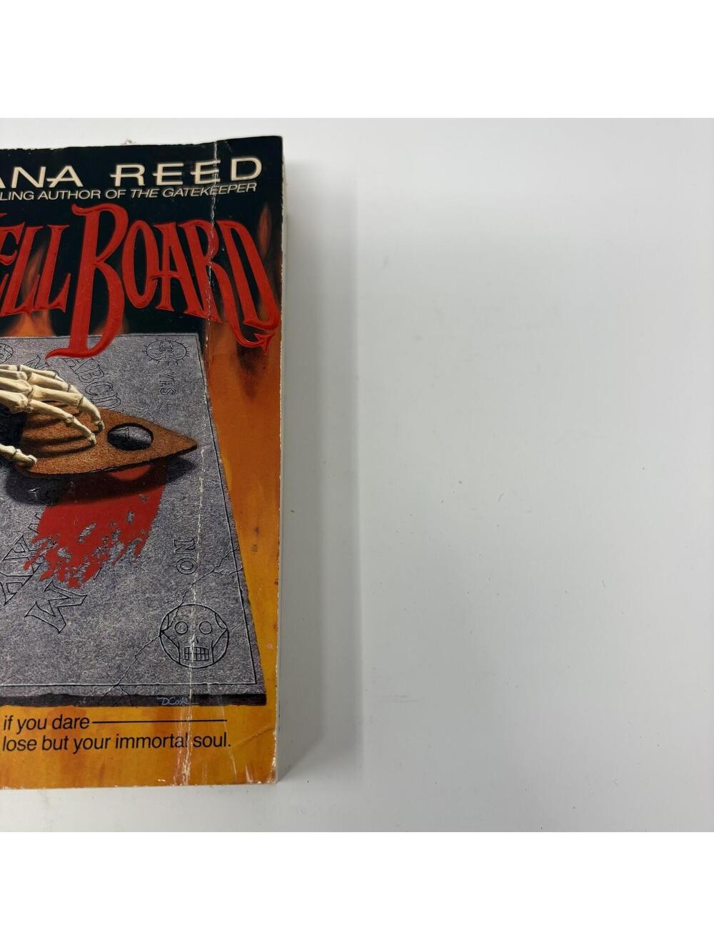 Hell Board by Dana Reed - Vintage Horror Paperback Novel - Play If You Dare - Picture 2 of 5